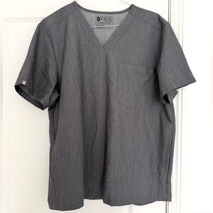 Men’s FIGS scrubs grey top short sleeve XL